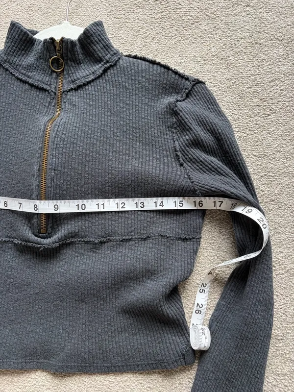 Marine Layer Cropped Ribbed Half-Zip Long Sleeve Top - XS - Image 7