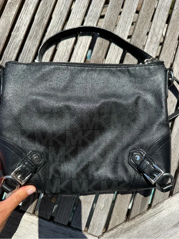 MICHAEL Michael Kors Black Leather Shoulder Crossbody Bag - Image 3