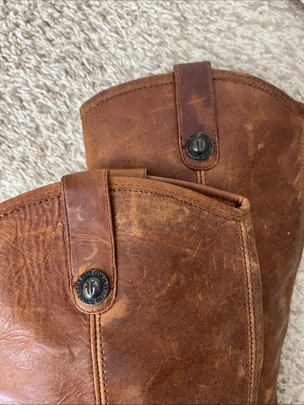Frye Cara Boots in Cognac Leather - Size 6.5 B - Image 6