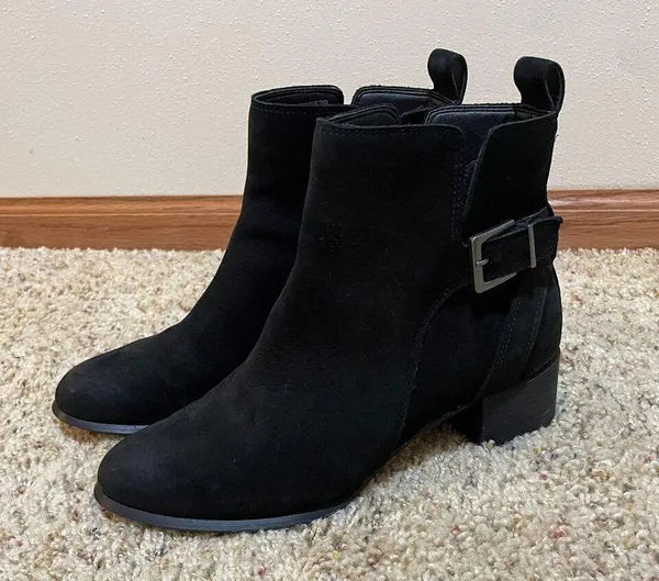 Vionic Size 7 Sienna Suede Bootie Boots Black Buckle Waterproof - Image 2