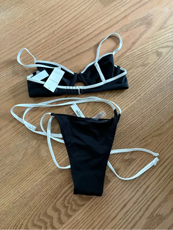 Abercrombie Black and White Contrast Underwire Bikini Set - Image 2