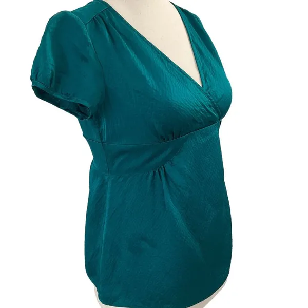 Ann Taylor Women’s Size 0 Petite Blue Top Shirt V Neck #11•4 - Image 2
