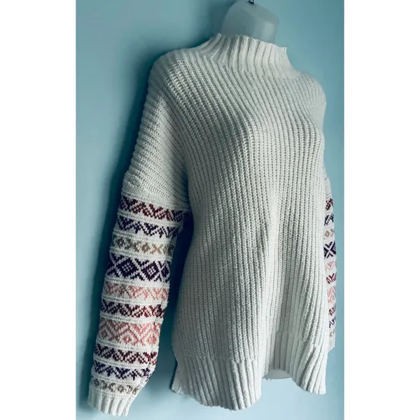 Maurices Sweater White Red Pink XL Cottage Cozy Winter Mock Neck - Image 3