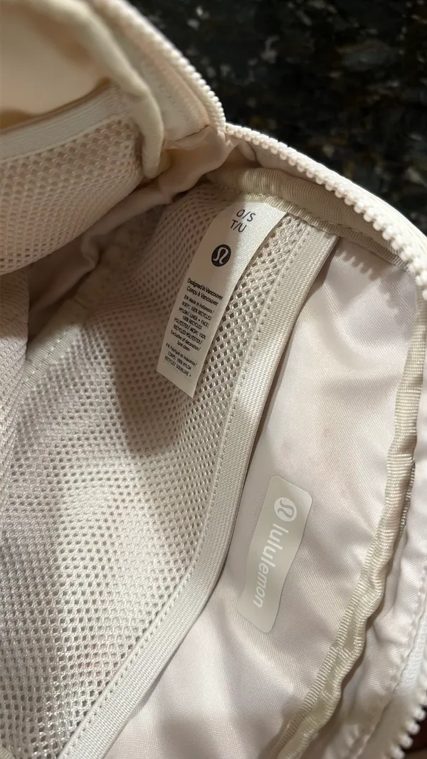 Lululemon Belt Bag - Image 6