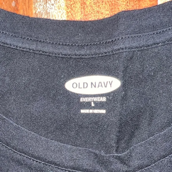 Old Navy Classic Black Short Sleeve Tee - Image 2