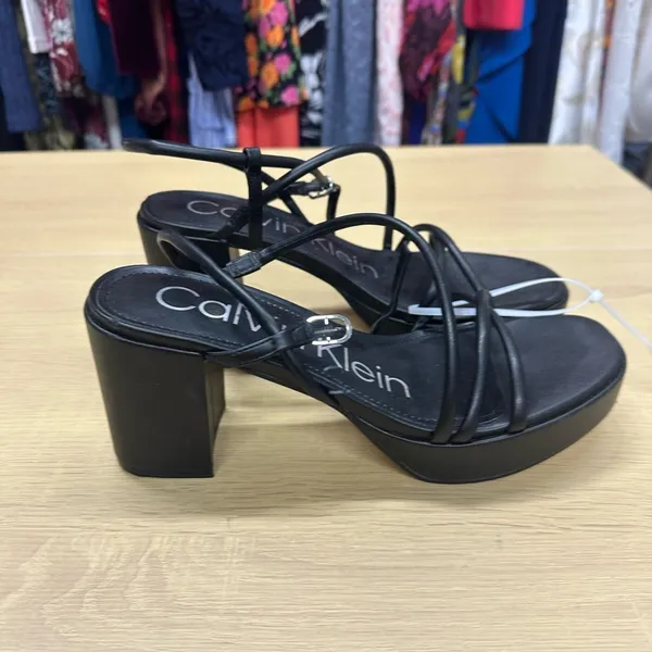Calvin Klein Women's Liliana Black Strapy Heel Size 7.5 NWOT - Image 4