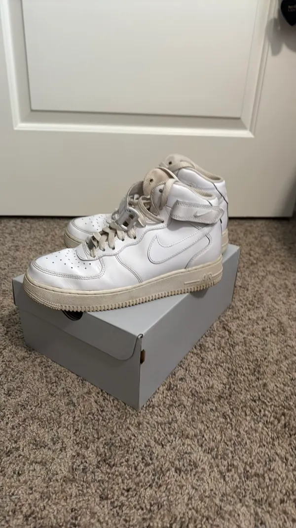 Nike Air Force 1 High-Top White - Image 3