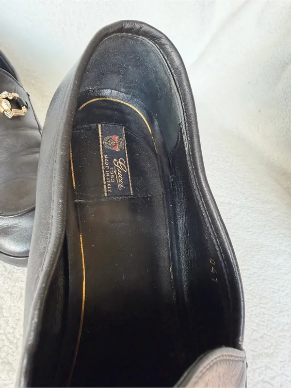 Gucci Black Leather Women's Loafers with Gold Horsebit Size 8.5 - Image 10