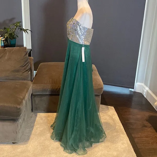 Women’s Green & Silver Full Length Prom Party Dress CorsetBack Size M (8/10) NWT - Image 3