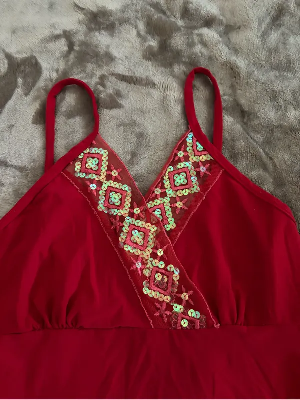 Coqueta Y2K Tank Top Women’s Size M Embroidered Sequin Lace Red V-Neck Camisole - Image 4