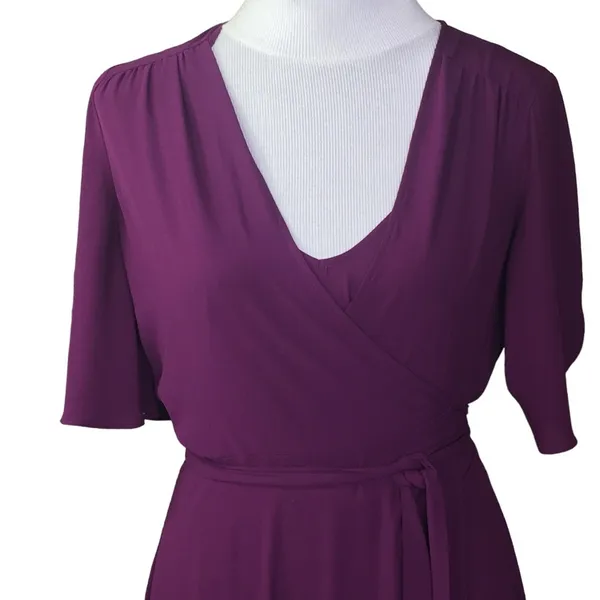 WHBM White House Black Market Dress Full Wrap Dress with Slip Size Small - Image 4