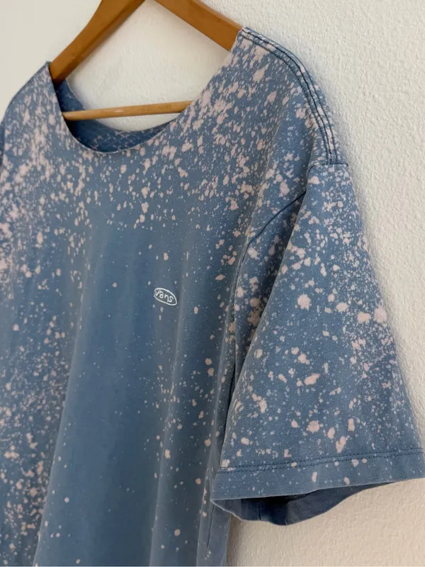 Vans blue off the shoulder bleached tee - Image 4