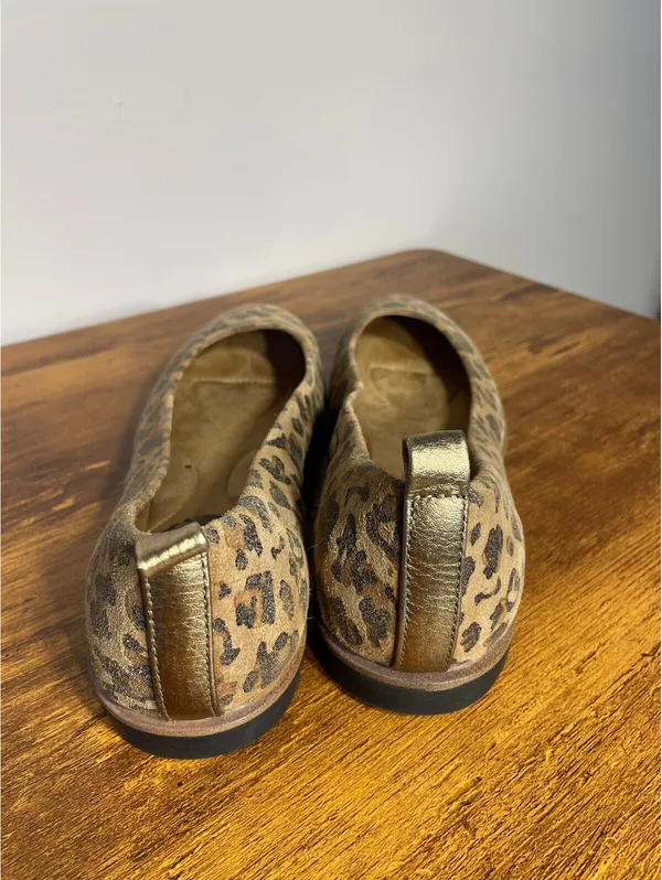 Comfortiva Leopard Leather Suede Ballet Flat Pillowtop Y2K Brown Size 8 - Image 6