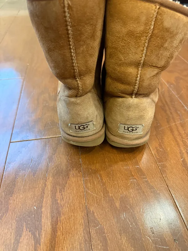 UGG Boots - Image 3