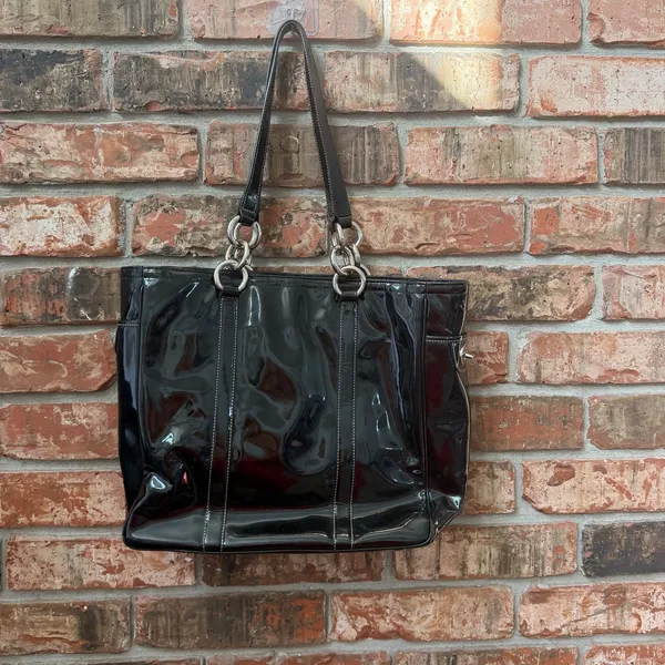 Coach East West Gallery Tote Black Glossy Patent Purse Bag Shoulder Bag - Image 4