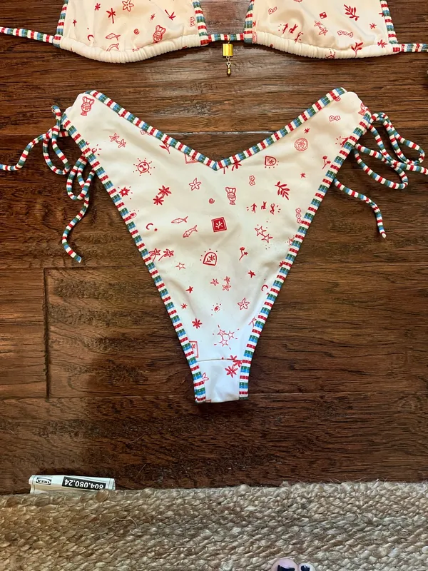 Pacsun White Printed Moira Triangle Bikini Top and bottom  - Image 4
