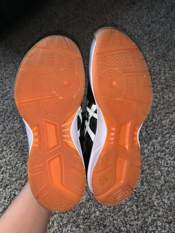 volleyball shoes - Image 3