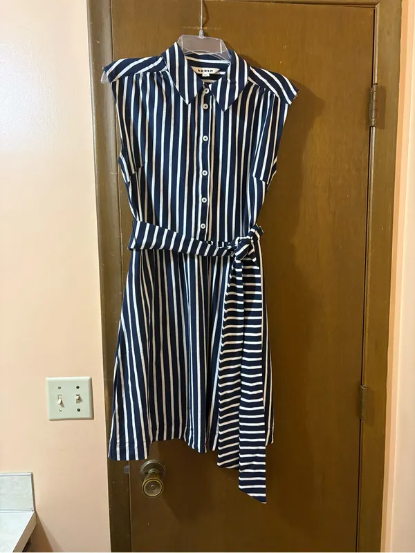 Boden Honor Short Sleeve Shirt Dress in Navy and White Stripe - Image 5