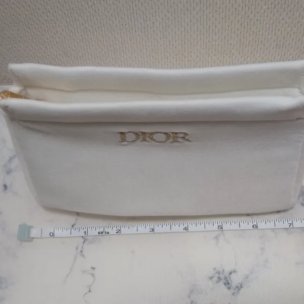 DIOR White Velvet Beauty pouch With Gold Dior Logo Limited Edition New No Tag - Image 9