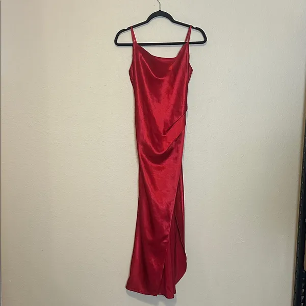 Selfie Leslie Cowl‎ Neck Satin Dress Red Size Small - Image 5