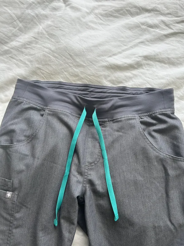 FIGS Pants - Image 4