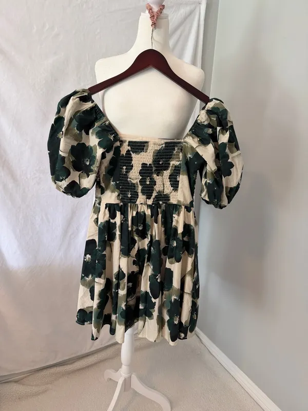Abercrombie & Fitch Cream Mini Dress with Green Floral Print - Image 7