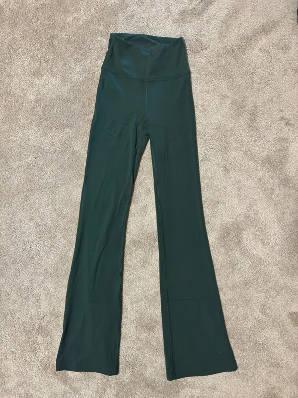 Lululemon Leggings Flare - Image 3