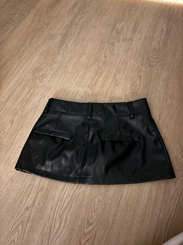 SHEIN Leather Skirt  - Image 2