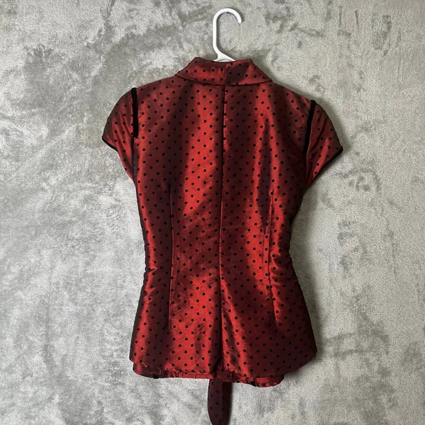 Vintage Whimsigoth Dark Romance Red‎ Satin Polka Dot Belted Blouse Structured SM - Image 3