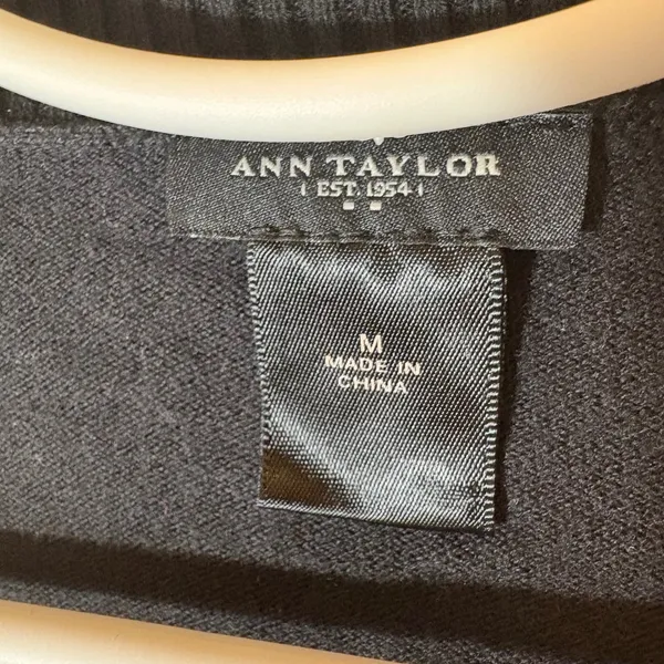 Ann Taylor Black Open Front Cardigan‎ Size Medium - Image 2