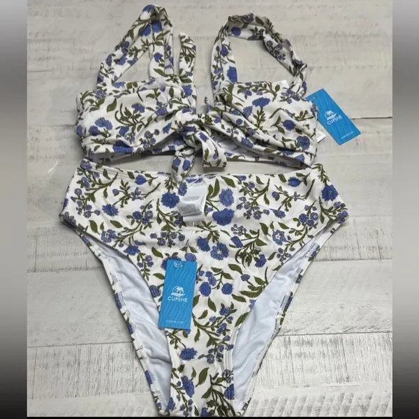 Cupshe charming Blue Floral Bikini Set blue accents - Image 2