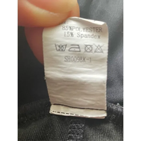 Free with purchase 🛍️Raining Women’s Shorts High Rise S - Image 3