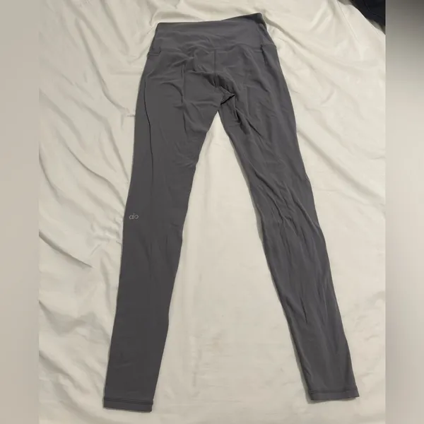 Bundle Sale!5Pcs Alo,Nike,ASICS,Sport Bra and Leggings,Yoga Top Good price - Image 2