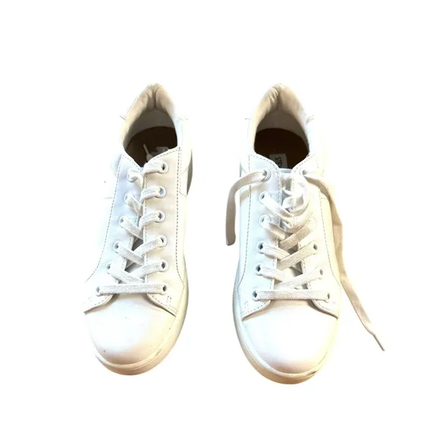 Steve Madden 6.5 Stylist Casual Low Top Lace-Up Sneakers Casual Style - Image 3