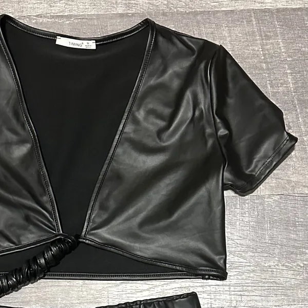 Timing Black Faux Leather Mini Skirt Set M Tie V Neck Crop Top Clubwear Baddie - Image 5