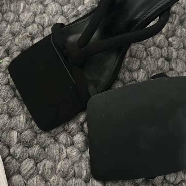 Public Desire‎ Plush Strap Square Toed Heels Black Size 5 - Image 6
