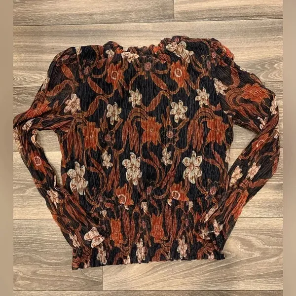 Joie Blouse Size L Elastic at Sleeves, Neckline, Subtle Sparkle Thread Accents - Image 3