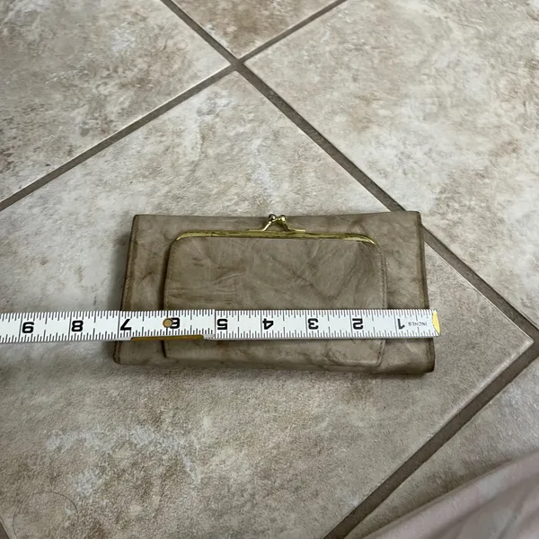 Buxton Vintage Leather Clutch Wallet Organizer Beige Coin Purse Snap Closure‎ - Image 4