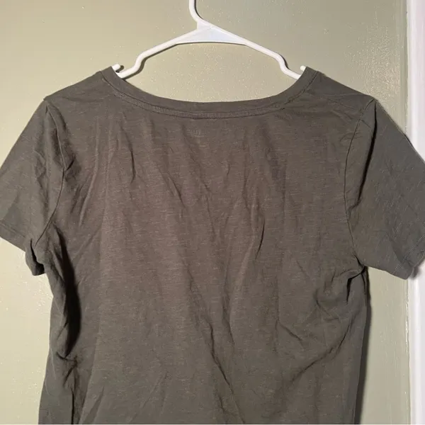 A.n.a. Women's Size Medium T-Shirt V-Neck Short‎ Sleeve Dark Army Green Cotton - Image 8