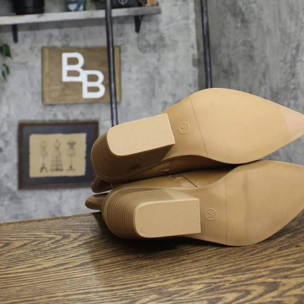 Universal Thread Tess Platform Mule Heels with Memory Foam Insole Tan Brown 11M - Image 2
