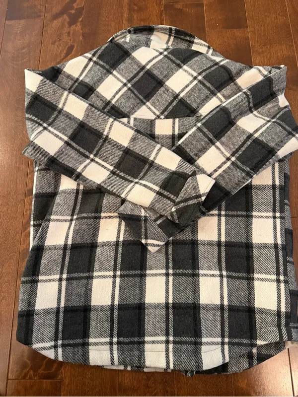 Garage Women’s Black & White Plaid Shacket -Size Medium - Image 2
