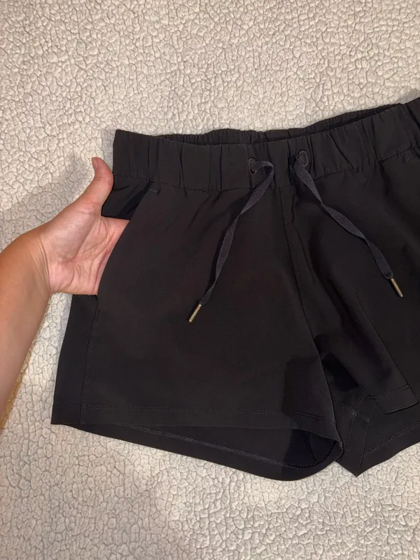 Lululemon On The Fly Shorts 2.5" - Image 4