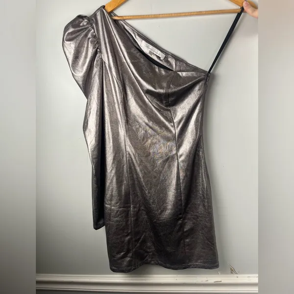 Lovers + Friends silver one shoulder mini dress size extra small - Image 3