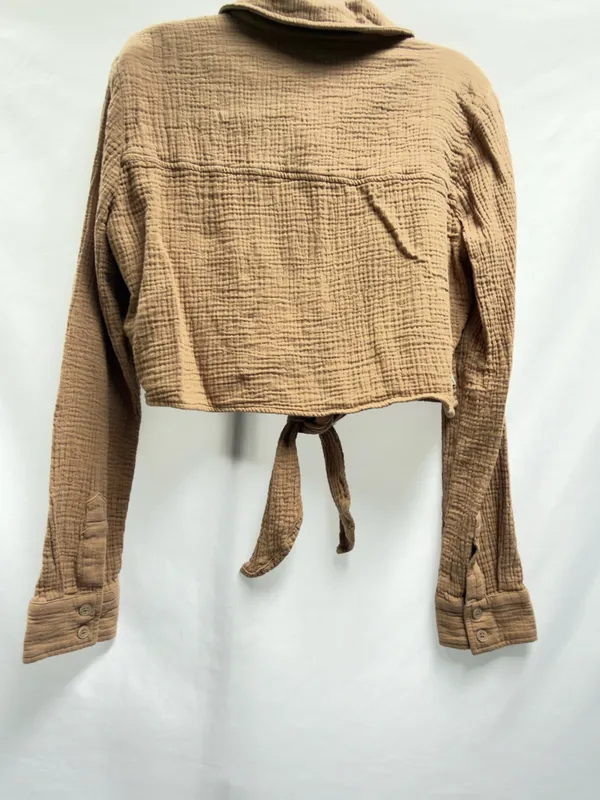 Kimes Ranch TORREAN TIE UP Cropped Button top Size Small - Image 14