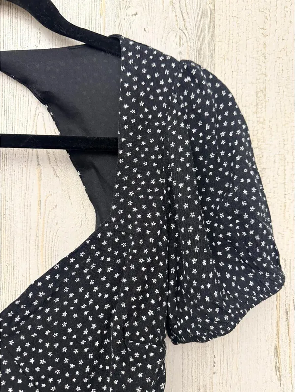 L.A. HEARTS Womens S Black White Ditsy Floral Puff Dress - Image 6