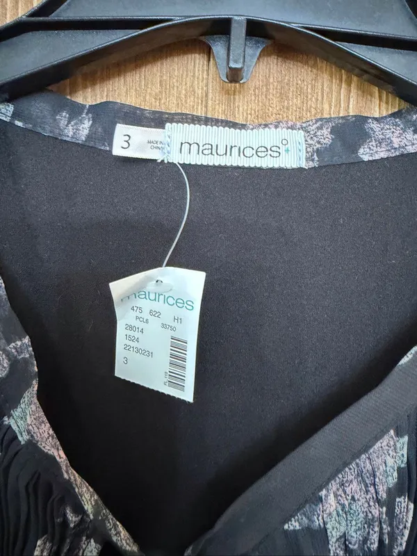 Maurices Plus Black Floral Cold Shoulder Pleated Tie Neck Blouse NWT Size 3XL(92 - Image 2