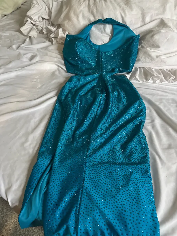 Sherri Hill Prom Dress size 4 - Image 2