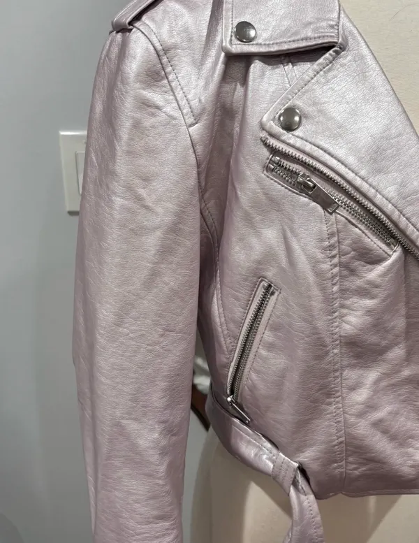 Forever 21 Metallic Pink Cropped Faux Leather Moto Biker Jacket - Image 4