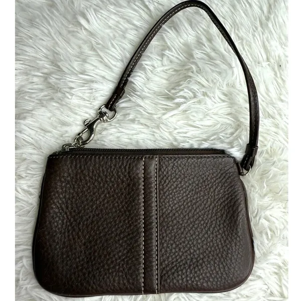 y2k COACH Brown Wristlet - Image 2