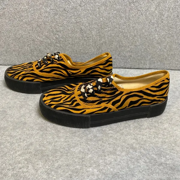 Mango Monki Zebra Print Platform Sneaker‎ Women's Size 9 Yellow Black Animal Lace FLAW - Image 2